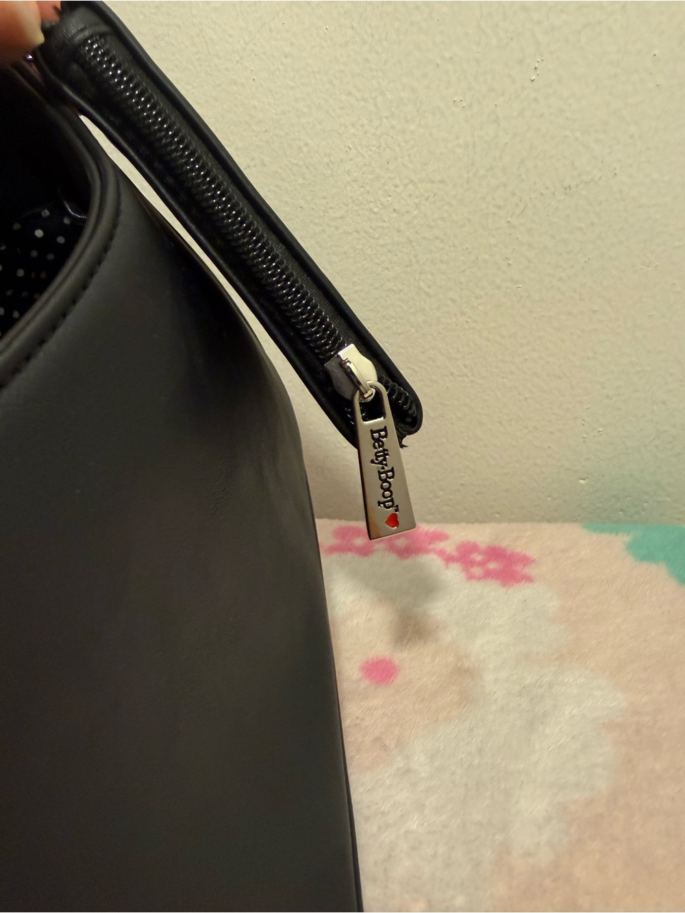 Betty Boop Shoulder bag NWT - Picture 7 of 7